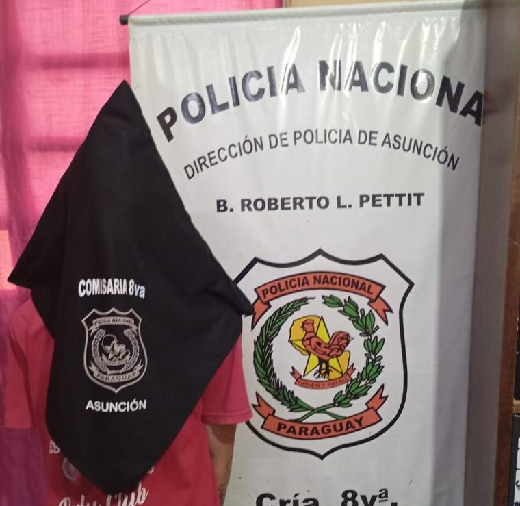 Detienen en Asunción a hombre que habría hurtado celular a repartidor