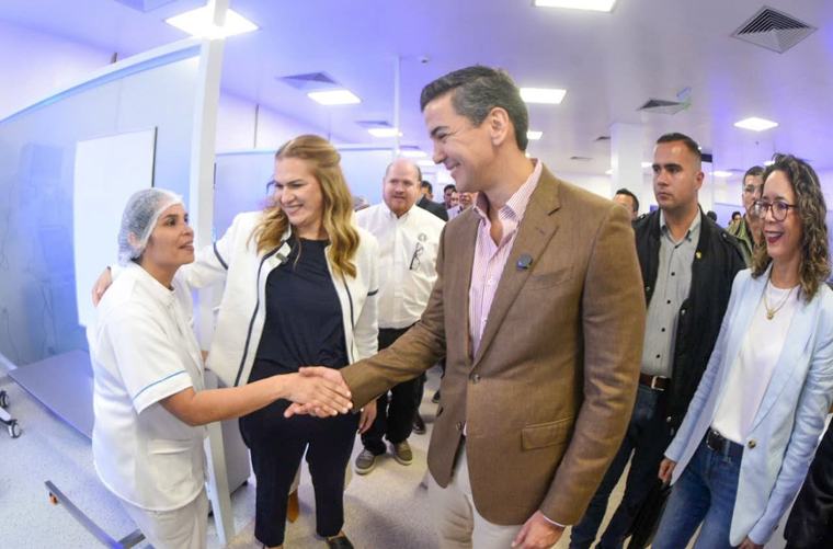 Peña expone las reivindicaciones y logros alcanzados por su gobierno en salud pública