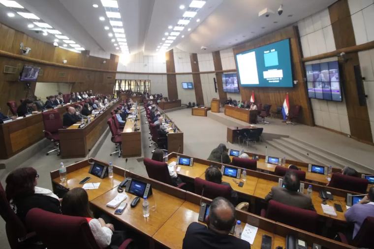 Plantean tocar el bolsillo de diputados "raboneros"