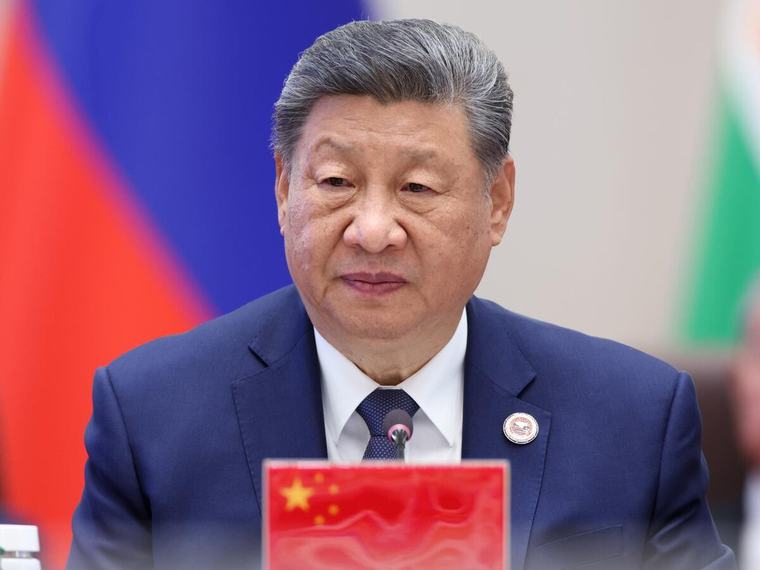 Una década después, Xi Jinping llega a Egipto antes de su visita a Trump