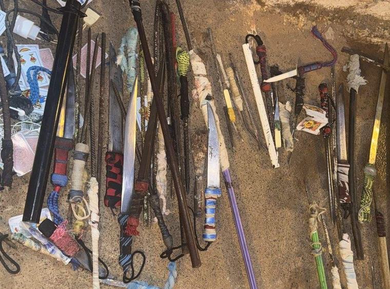 Hallan celulares, droga y armas blancas durante requisa en la cárcel de Ciudad del Este