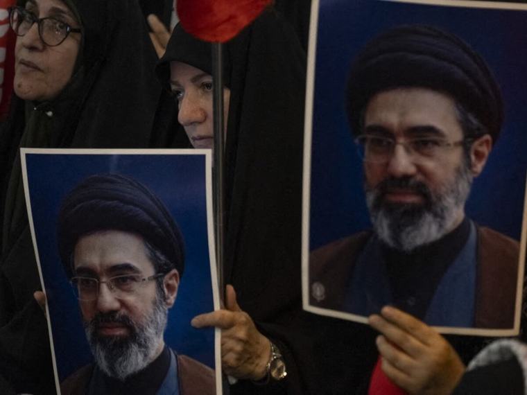 Ayatolá iraní reaparece con llamado a hacer frente a EE.UU. e Irán