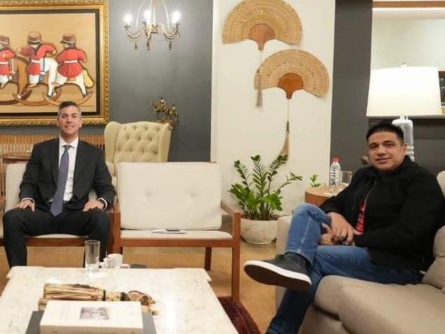 Hugo Meza plantea a Peña subir impuestos a la carne, soja y tabaco