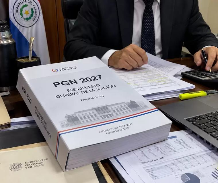 Salud desnuda urgencia de mejorar el gasto