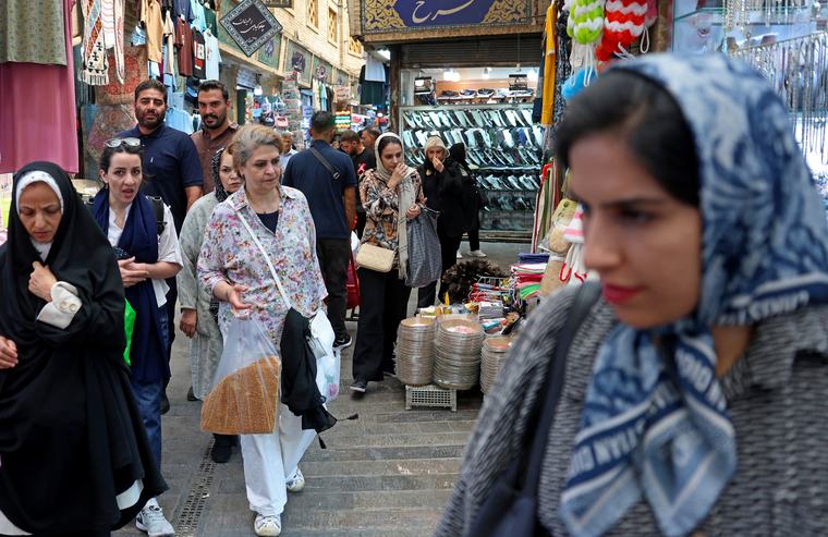 Irán y EE. UU. intercambian ataques por primera vez en un mes