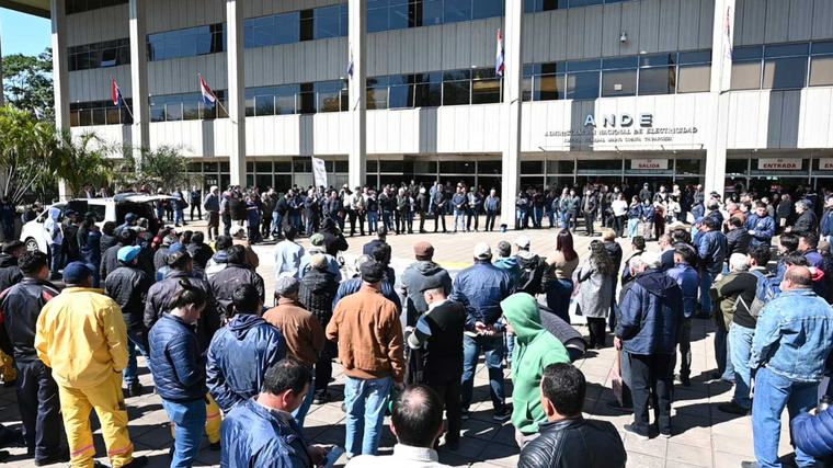 Sitrande advierte con masificar protestas contra el plan energético