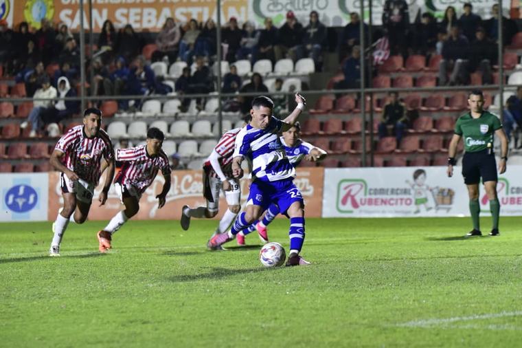 El 2 de Mayo se afianza en la cima y acerca el descenso de San Lorenzo