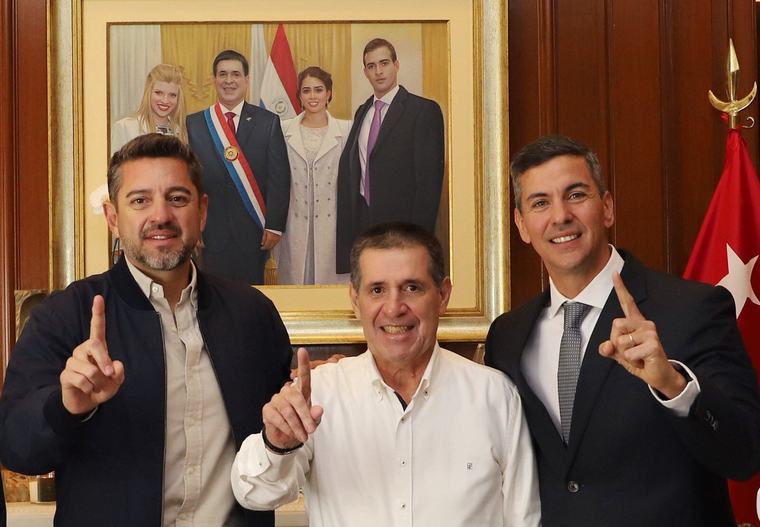 Peña visita a Cartes y ahora entra en “modo elecciones” municipales