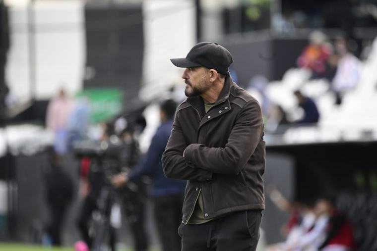 Javier Torrente: “Con el ánimo, las ganas y sacando puntos vamos a conseguir lo que necesitamos”