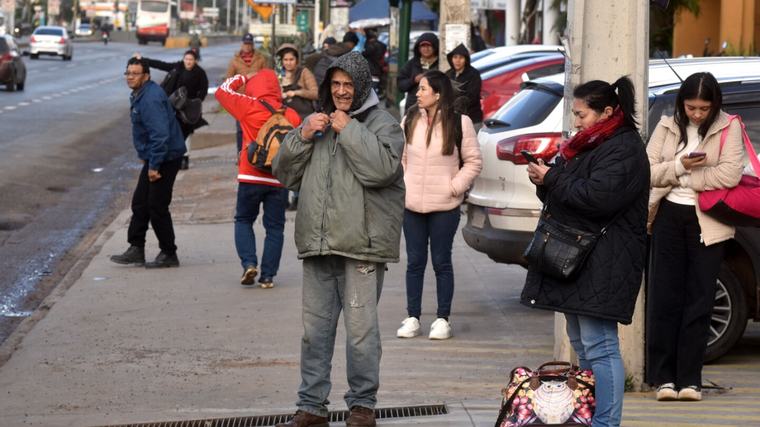 El frío vuelve con fuerza la próxima semana: Meteorología advierte mínimas de hasta 4º