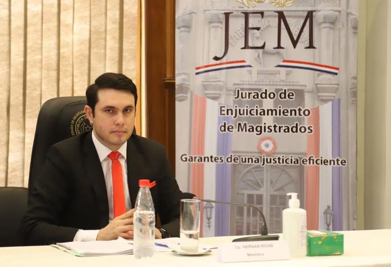 La polémica sesión en plena pandemia que llevó a Hernán Rivas al JEM: así justificaron su designación
