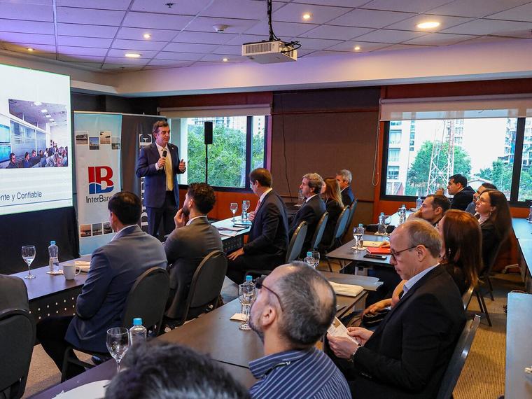 Hidrovía y mercado de capitales buscan conexión