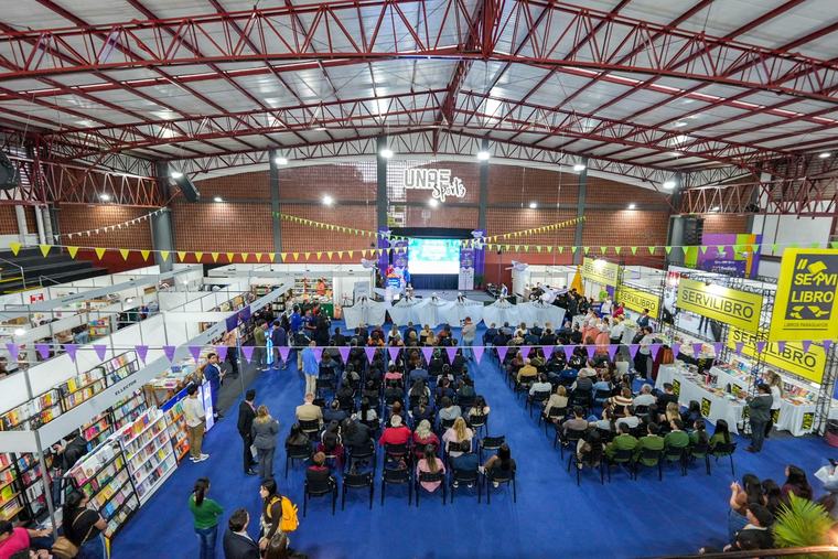 Libroferia Encarnación: se inició la fiesta cultural con cargada agenda de eventos