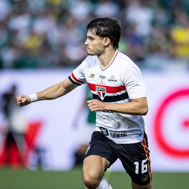 Boca Juniors recibe al São Paulo en un duelo de 'grandes' con necesidad de pasar de ronda