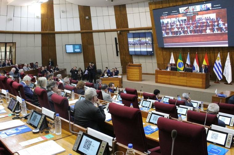 El Parlasur tratará en próxima sesión afirmaciones de Lula contra el Paraguay