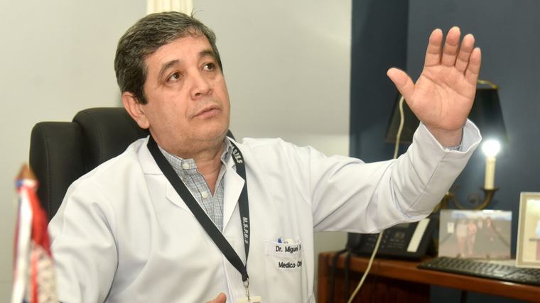 Tamaño de hematomas de Hugo Jaiver “no da con una sola caída”, dice director del Hospital de Itauguá
