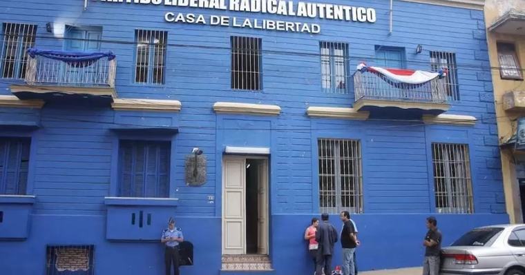 PLRA responsabiliza a Peña por crisis sanitaria y exige destitución de Barán