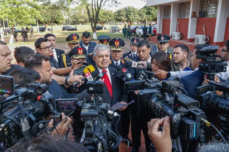 Riera defiende crecimiento policial y dice que percepción de inseguridad “es subjetiva”