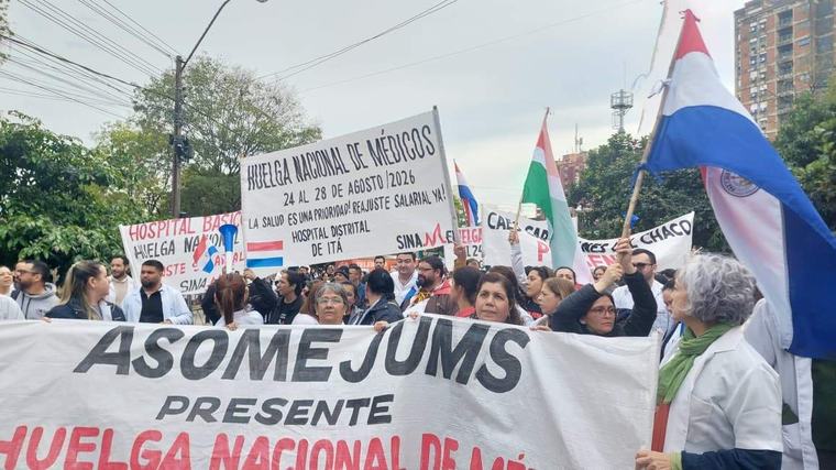 PGN 2027: Ceder a los reclamos de médicos puede “convertir una excepción en regla”, advierte MEF