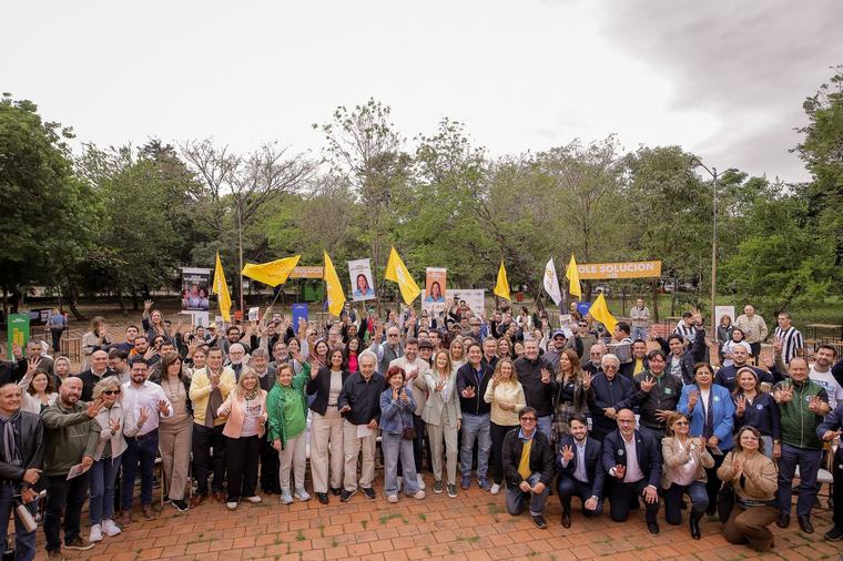 Poca participación en evento encabezado por Sole Núñez