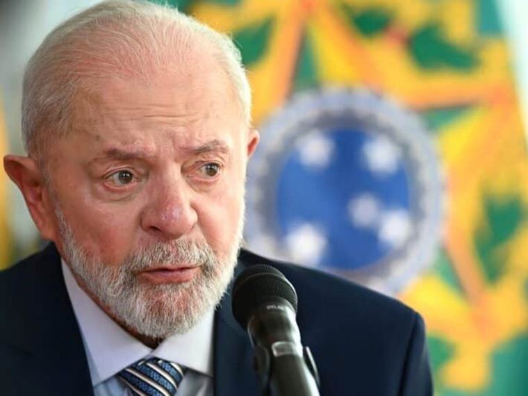 Juez del Tribunal Superior Electoral suspende propaganda de Lula