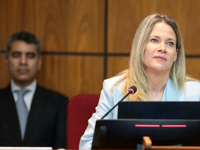 Ejecutivo oficializa a Laterza como embajadora en EE.UU.