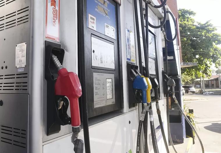 Inflación cero en agosto: alimentos y dólar compensaron la presión de los combustibles
