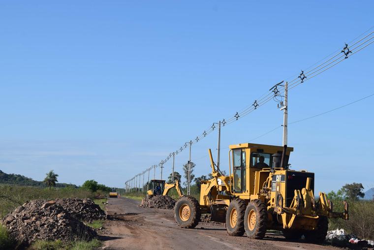 Ruta Paraguarí-Sapucái, en abandono y con peligrosos cráteres; piden al MOPC intervenir