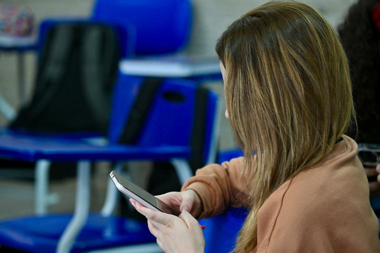 Nueva York prohibirá la IA en escuelas públicas durante un año
